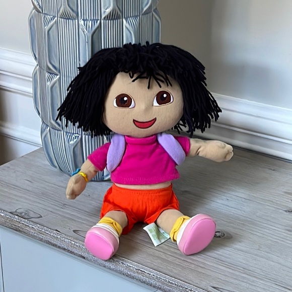 Dora the Explorer Plush Doll - Picture 1 of 8